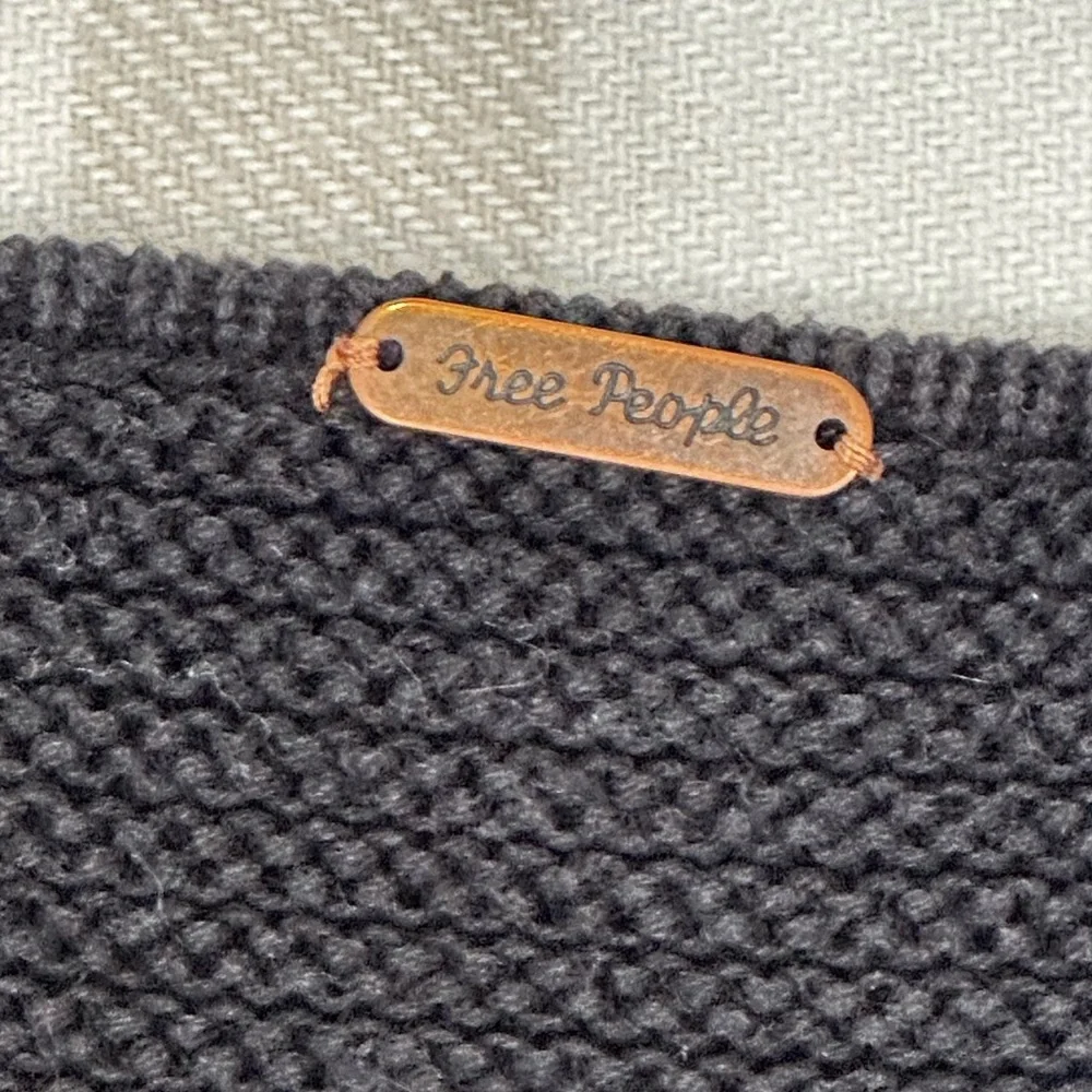 Free People Black Oversized 100% Cotton V-Neck Sweater OB533611 Fits Up to 2X